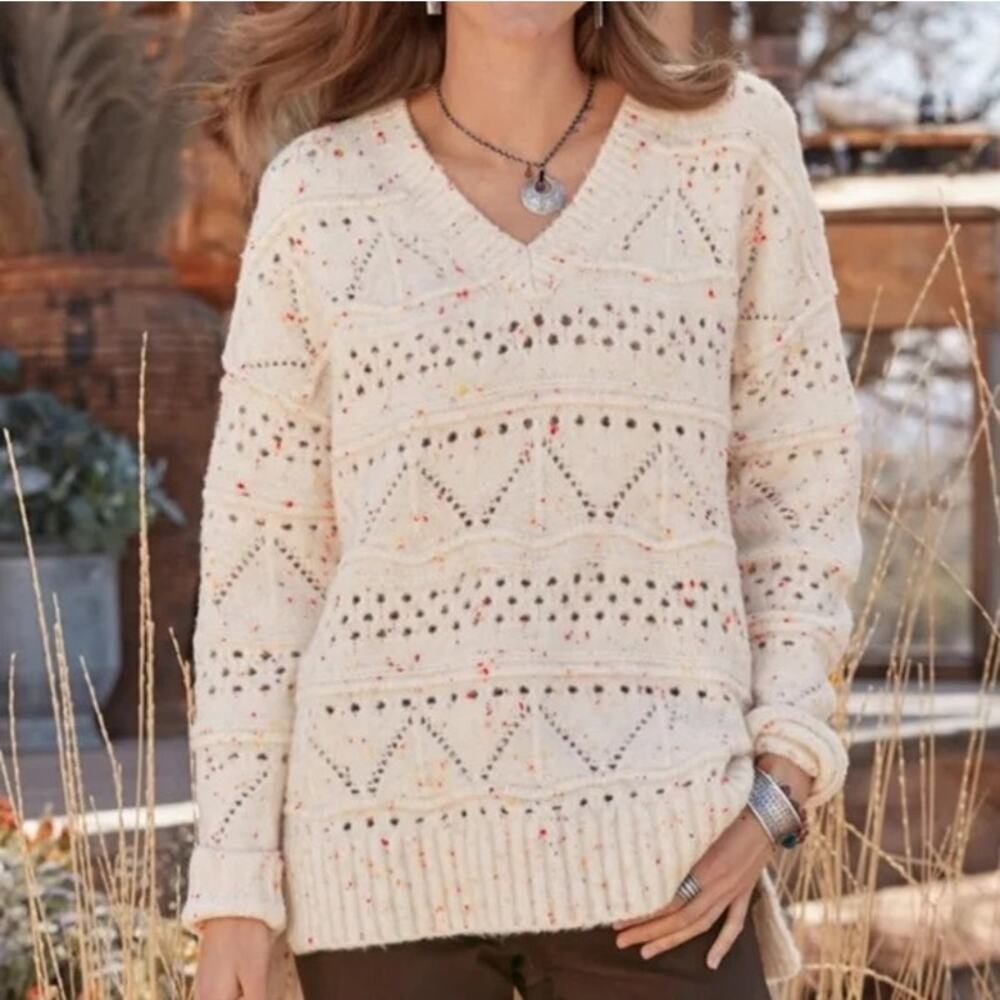 Sundance Cream V-Neck Eyelet Knit Sweater with Speckled Flecks